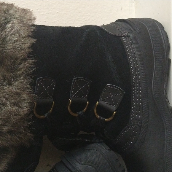 Khombu Slope Winter Boots - Picture 3 of 9